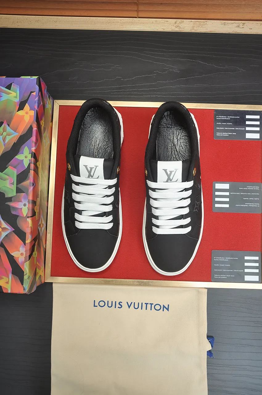 Men's shoes 💰540💶[LOUIS VUITTON] Original order price (mesh lining) new model 🍀LV Louis Vuitton * - top version of LV classic trendy shoes! Use imported original cowhide leather, cloth cowhide lining and original wear-resistant rubber outsole! High quality products! Code number 38-45 (45 is custom-made and cannot be returned or exchanged)